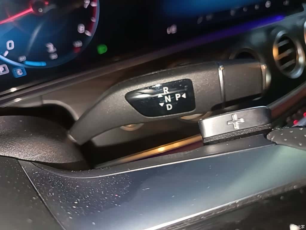 Mercedes-Benz E-Class, 2021 14