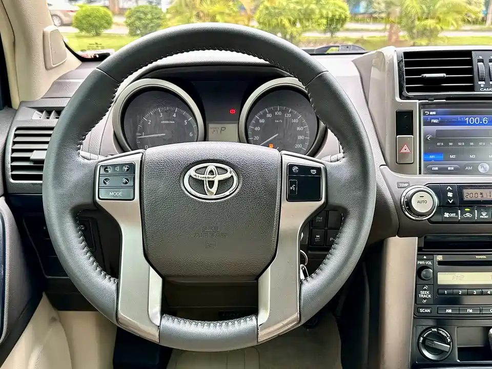 Toyota Prado
