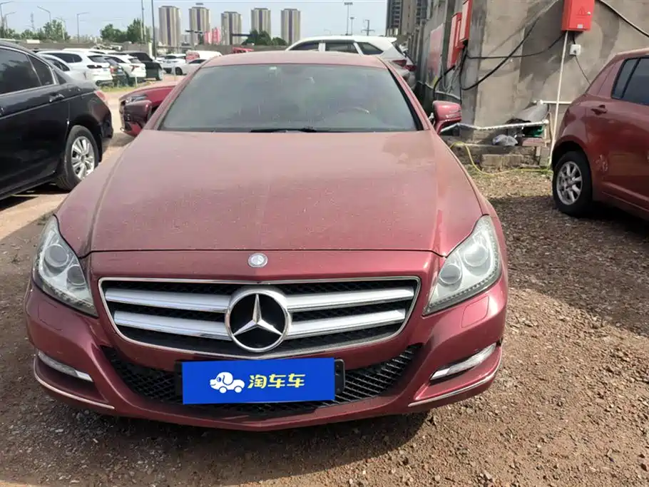 Mercedes-Benz CLS Mercedes-Benz CLS