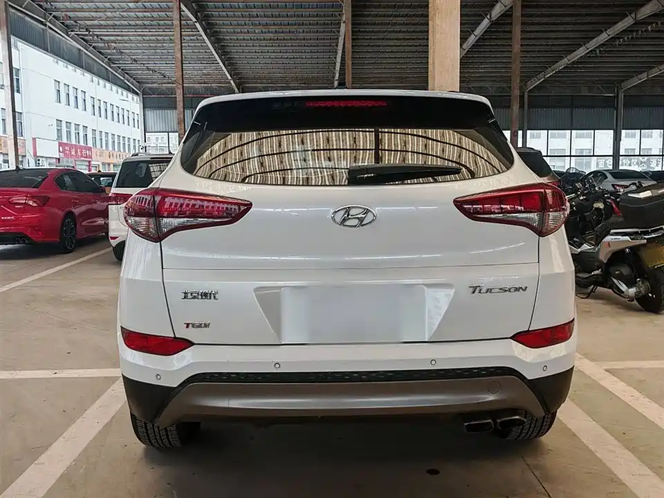 Hyundai Tucson