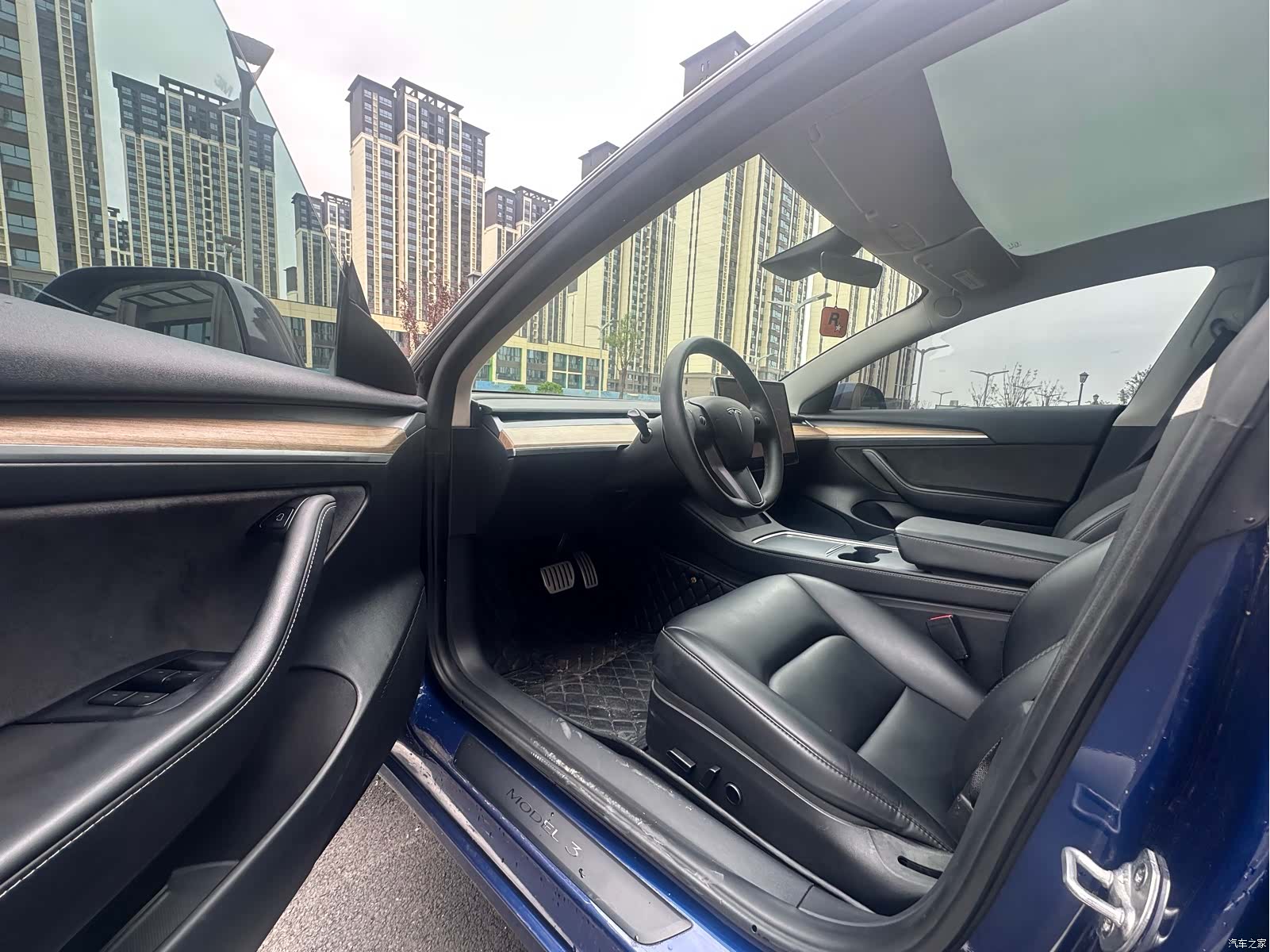 Tesla Model 3, 2022 4