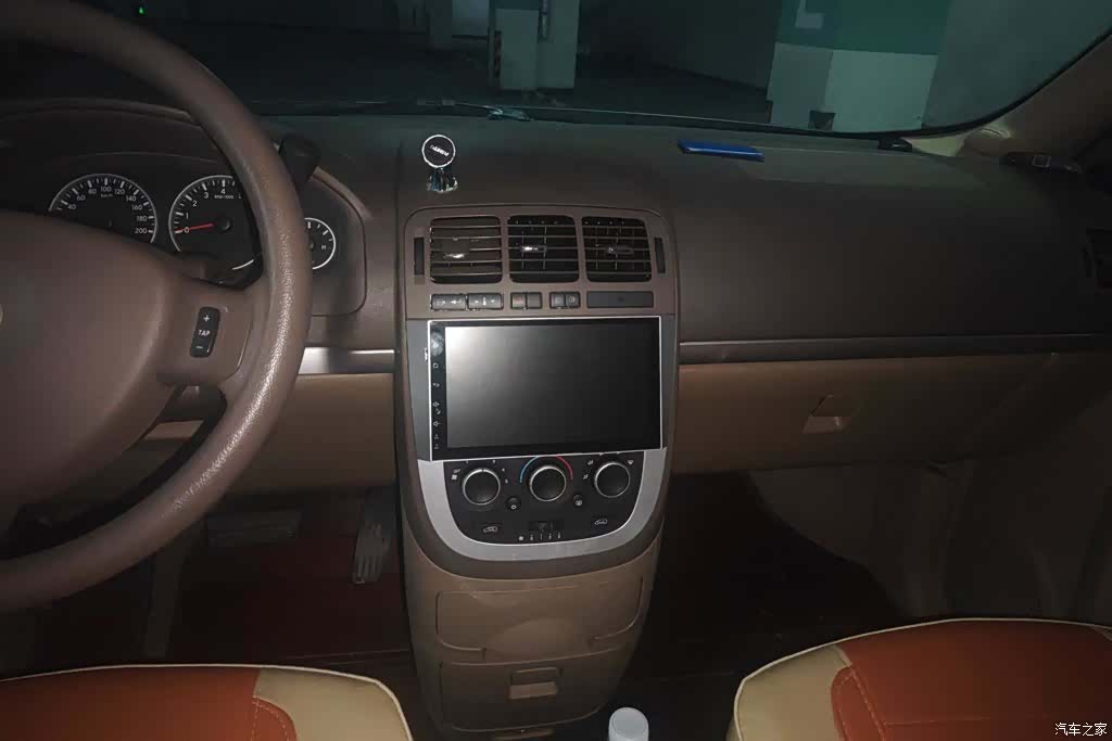 Buick GL8, 2017 13