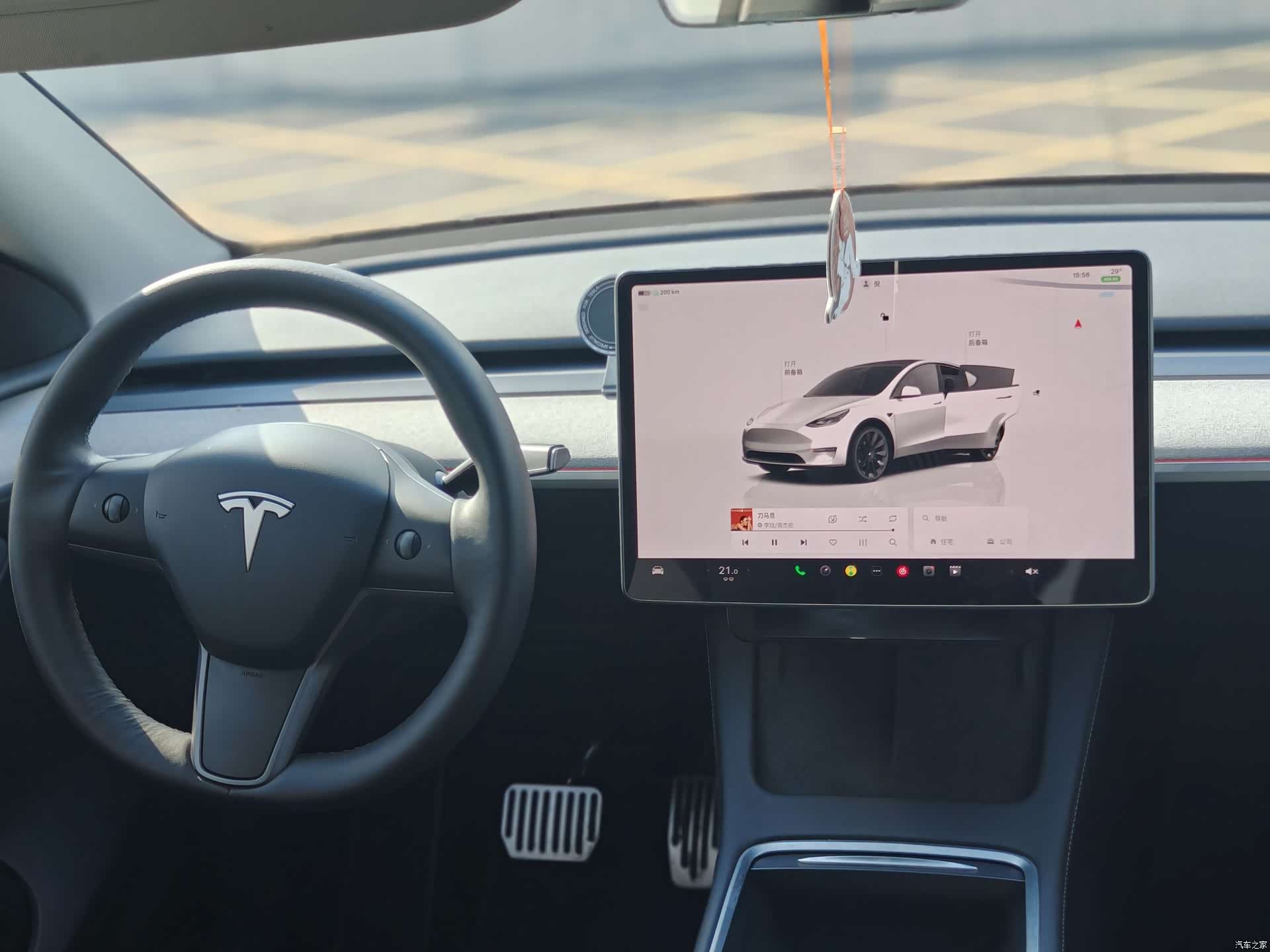Tesla Model Y, 2023 6