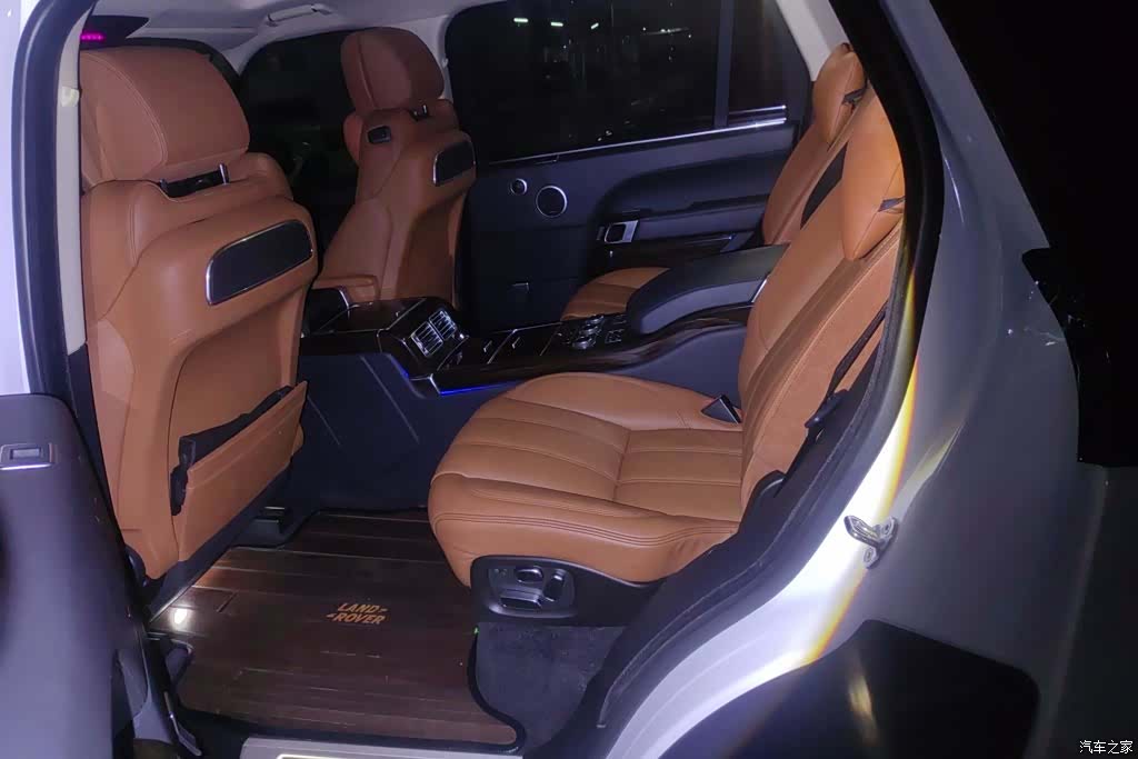 Land Rover Range Rover, 2015 11