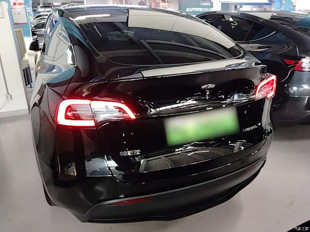 Tesla Model Y, 2021 6