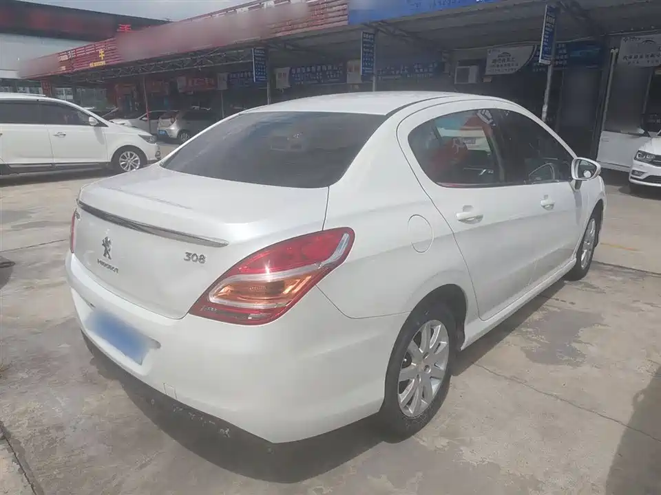 Peugeot 308