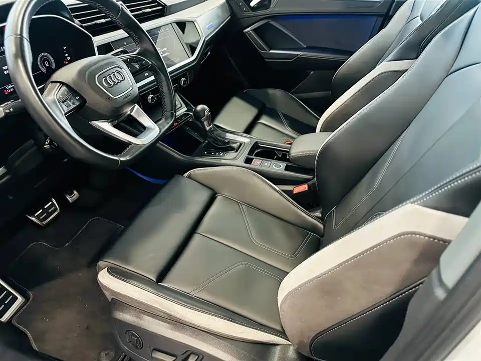 Audi Q3 Audi Q3