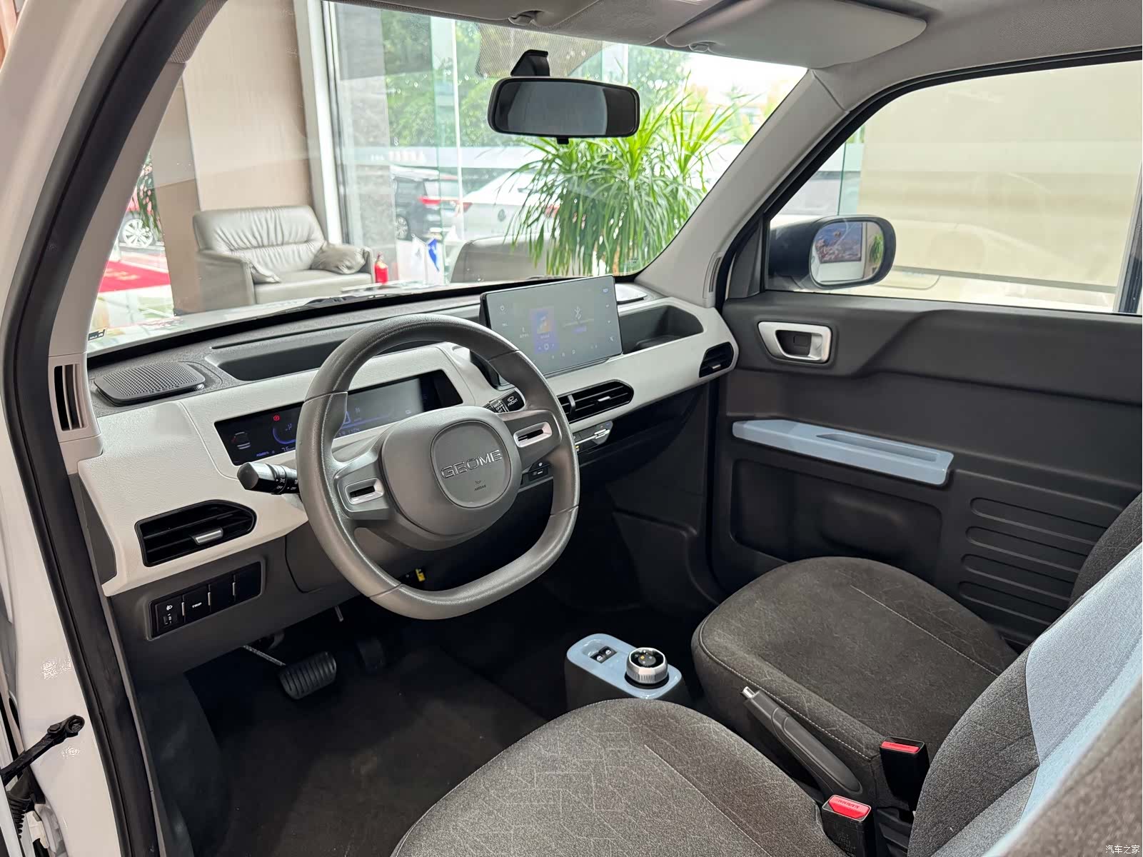 Geely Panda, 2024 9