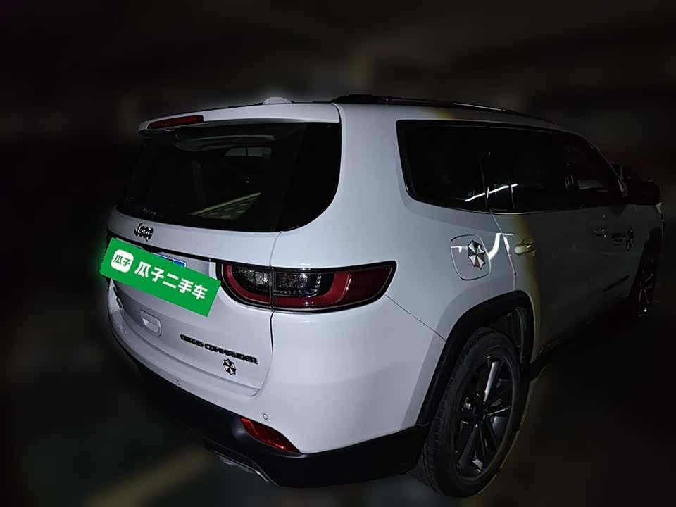 Jeep Grand Commander