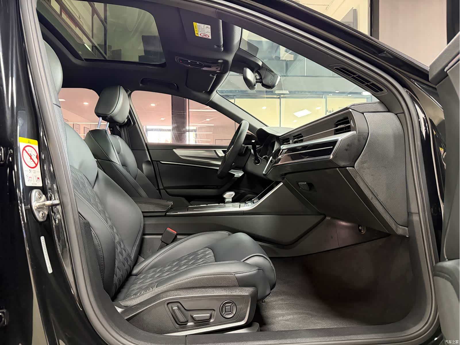 Audi A6L, 2020 9