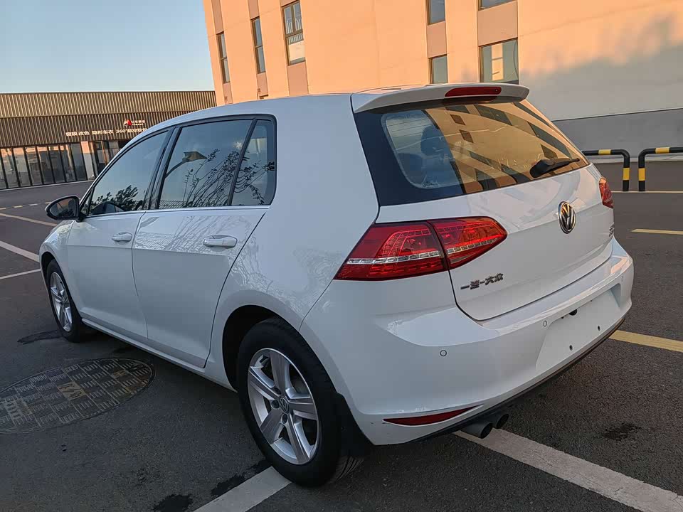 Volkswagen golf