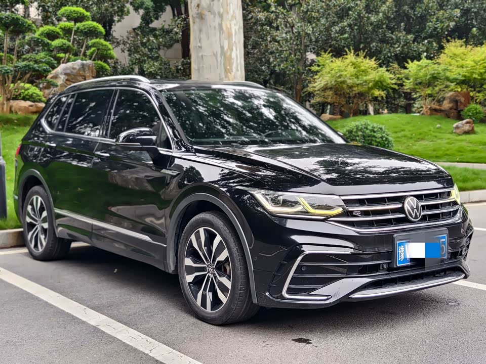 Volkswagen Tiguan L