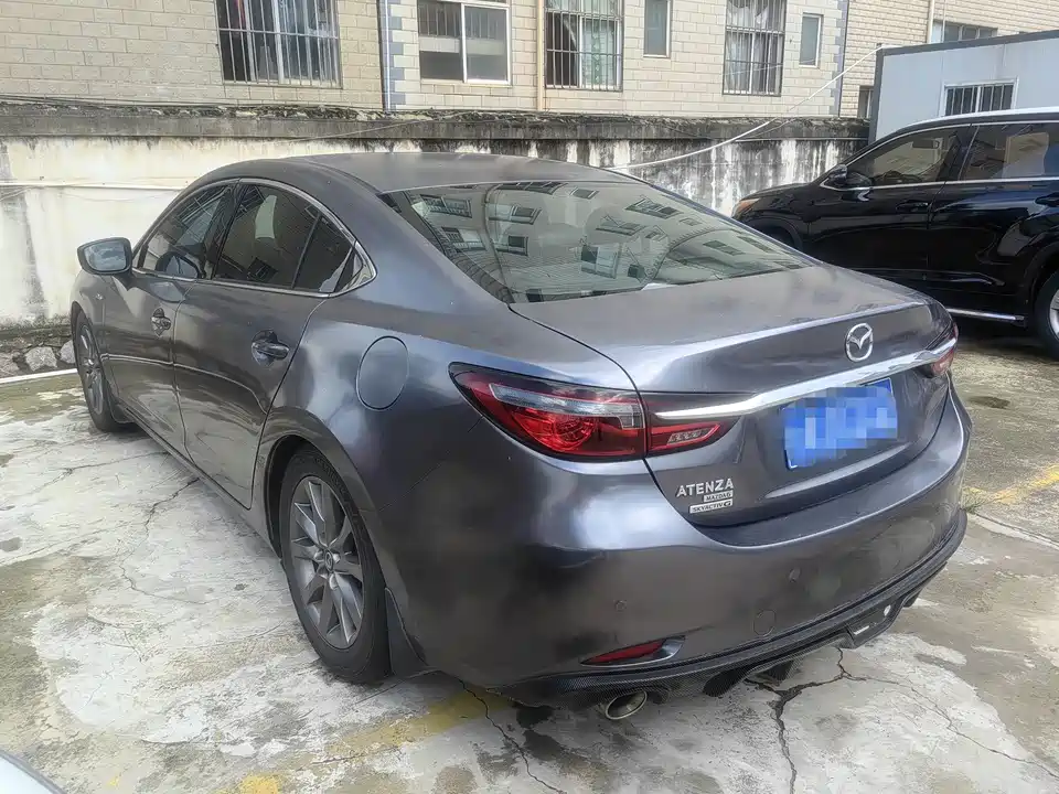 Mazda Atez