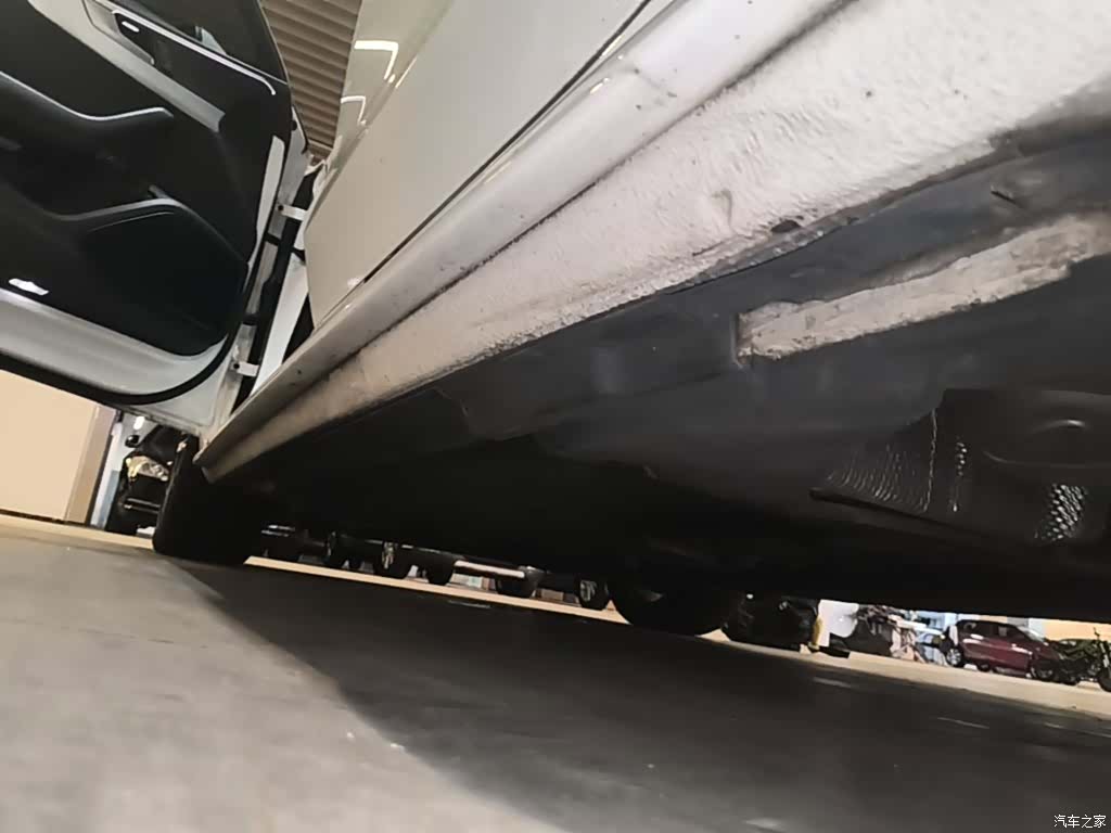 Audi A4L, 2021 22