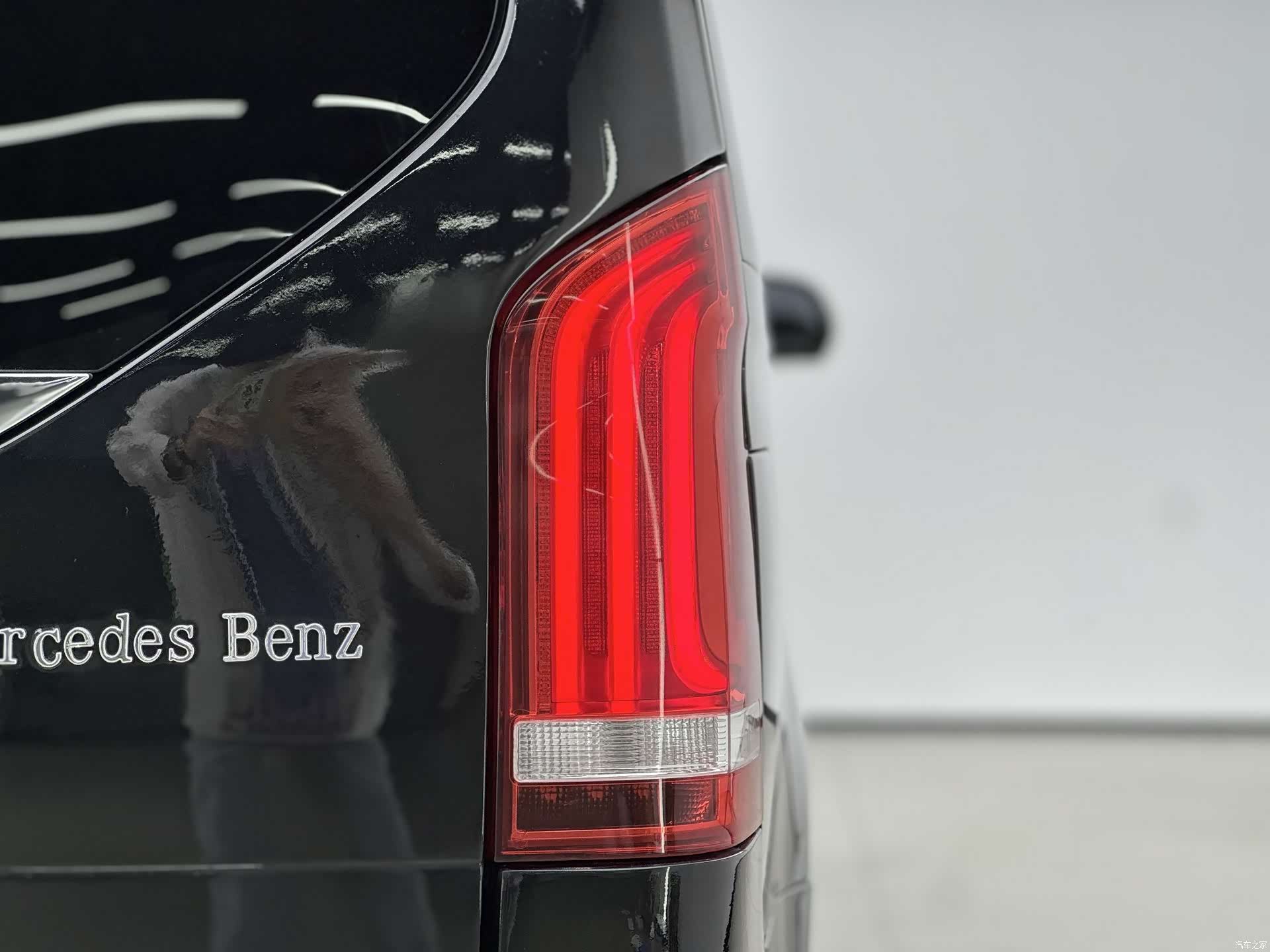 Mercedes-Benz V-Class, 2019 7