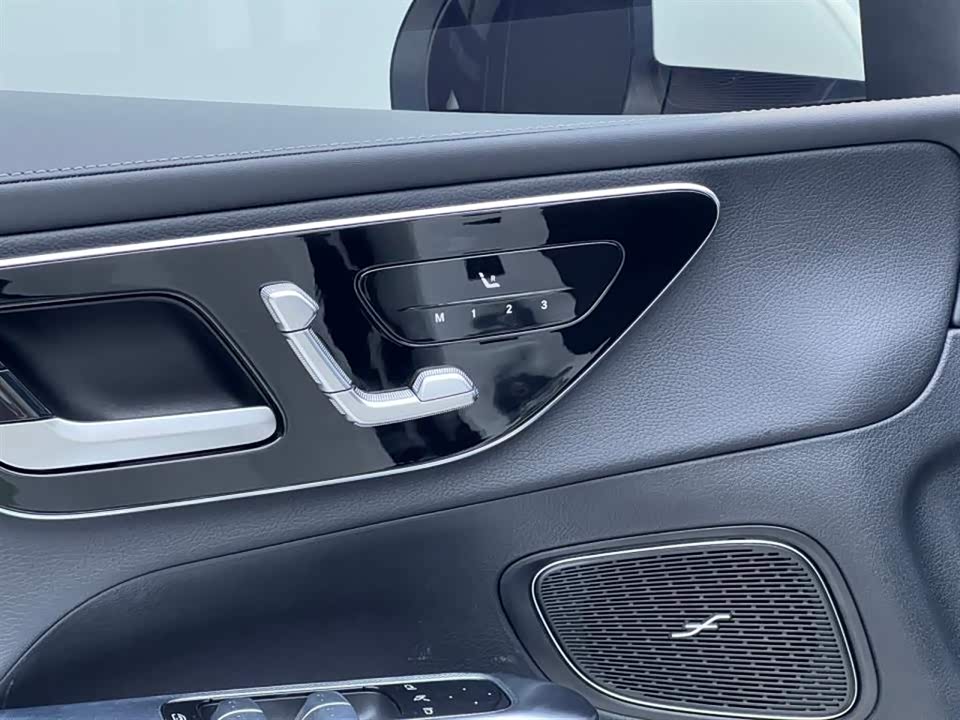Mercedes-Benz GLC Mercedes-Benz GLC