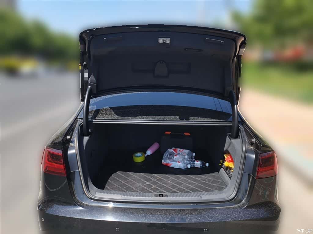Audi A6L, 2018 10