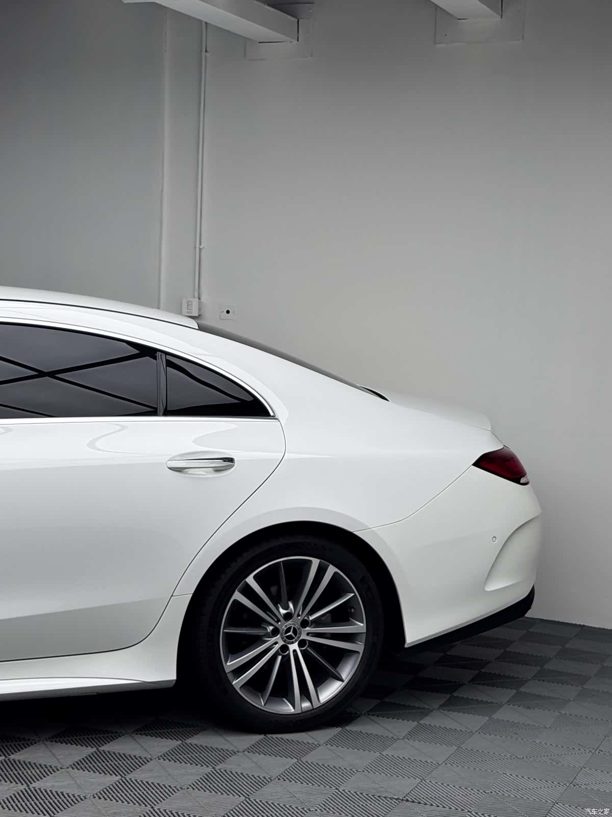 Mercedes-Benz CLS, 2019 4