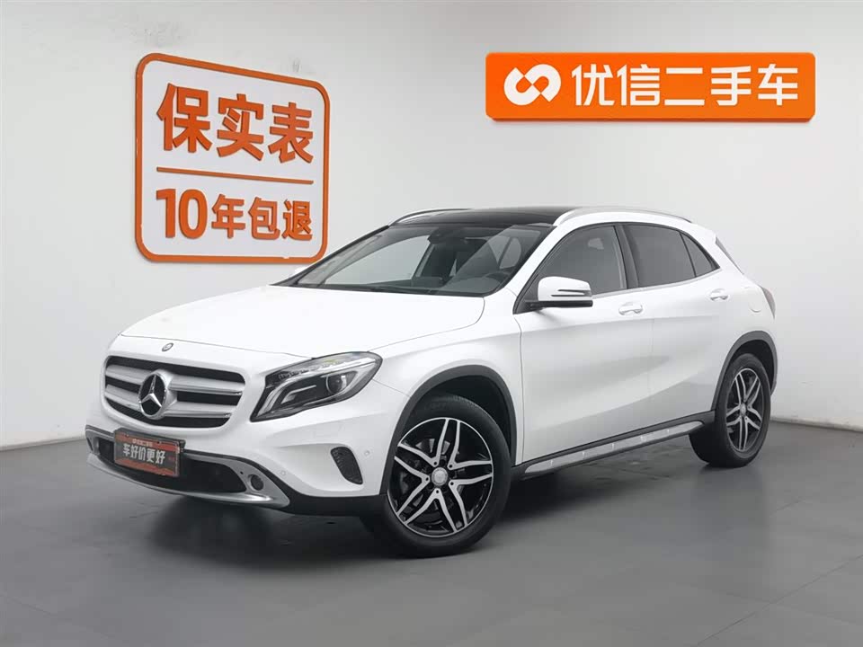 Mercedes-Benz GLA Mercedes-Benz GLA