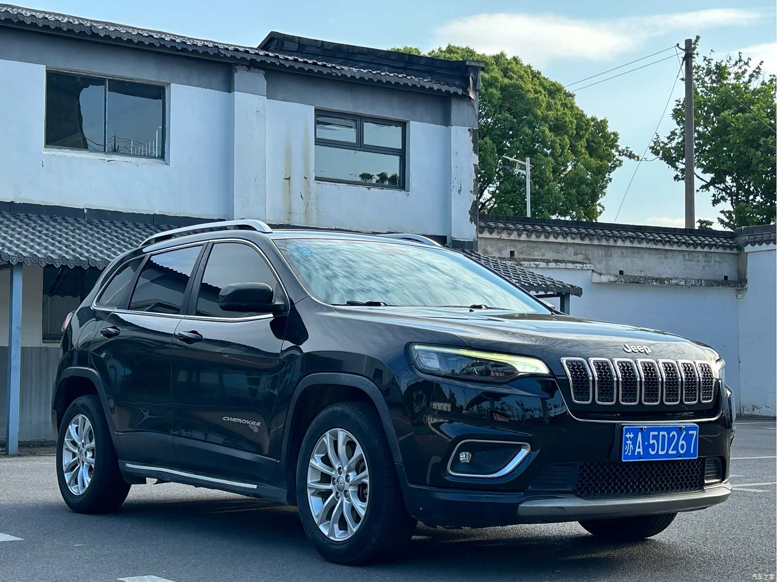 Jeep Cherokee, 2019 6