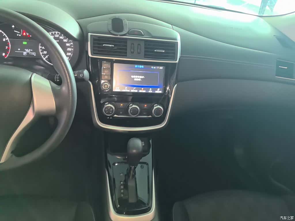 Nissan Tiida, 2017 13