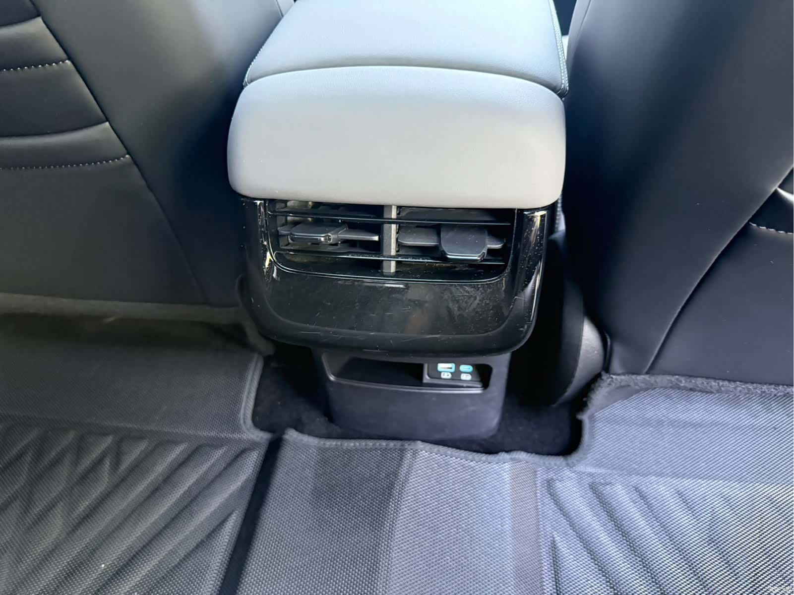 BYD Seal, 2024 15