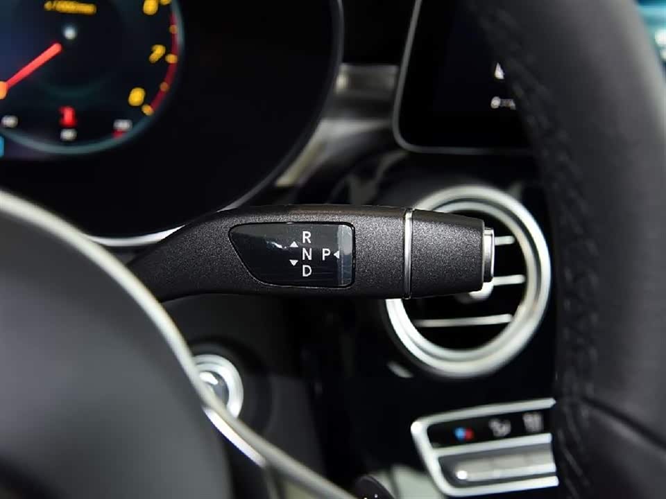 Mercedes-Benz GLC Mercedes-Benz GLC