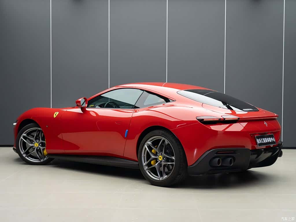 Ferrari Roma, 2023 7