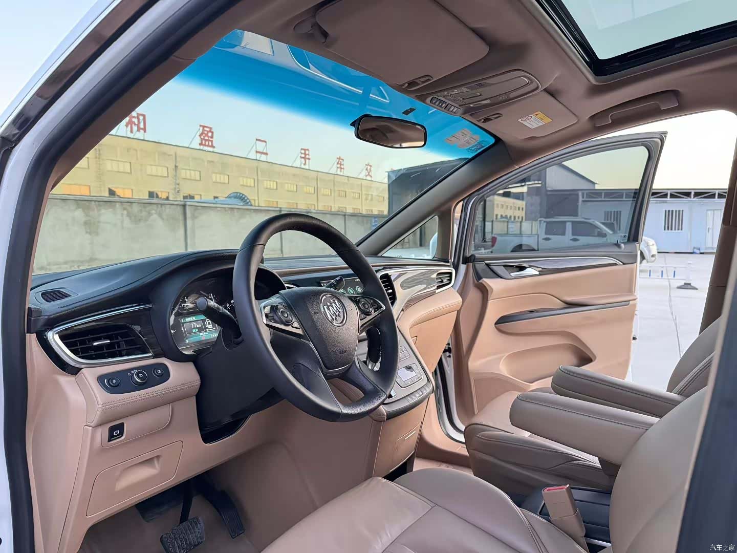 Buick GL8, 2019 все фото