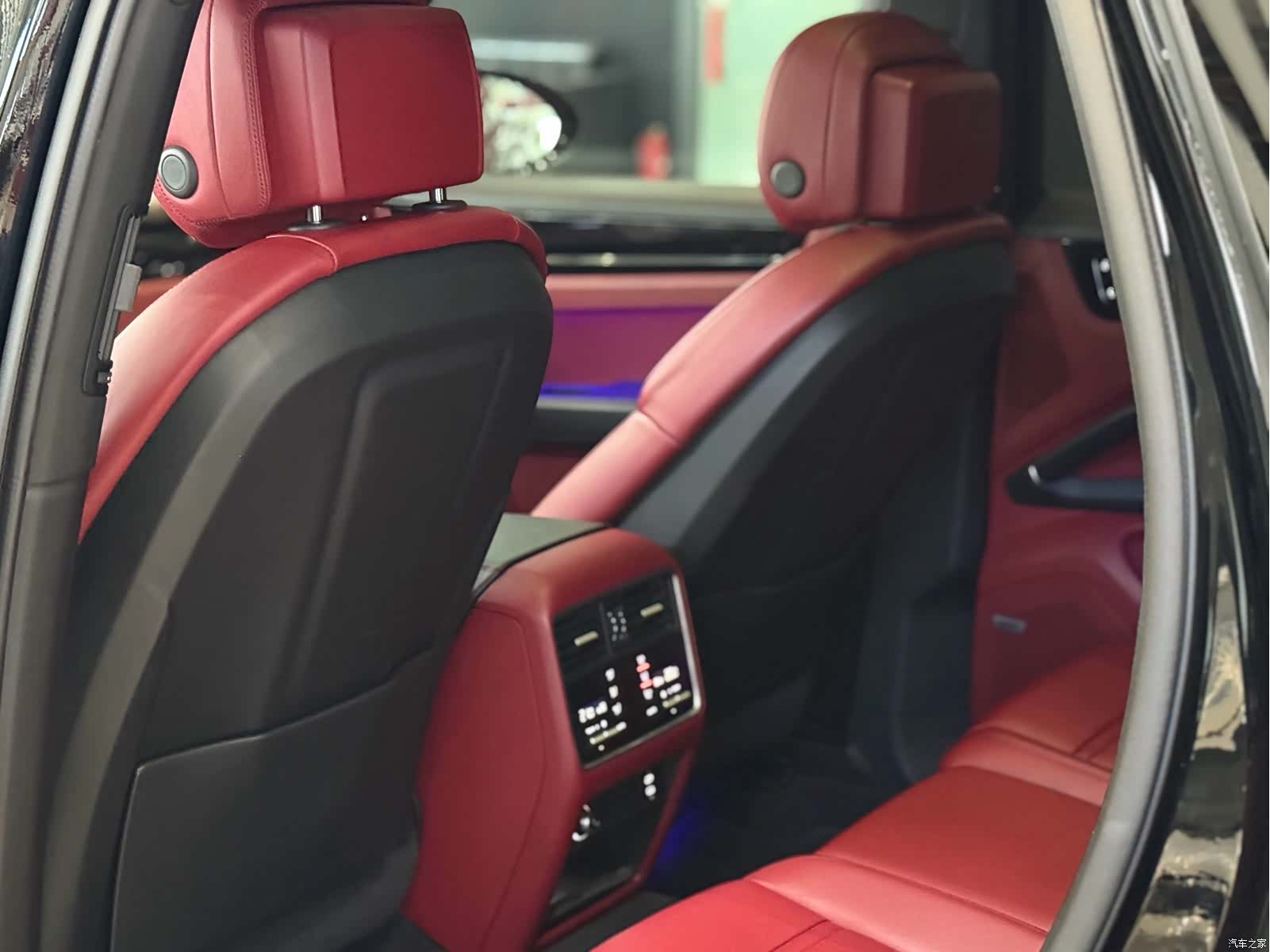 Porsche Cayenne, 2021 все фото
