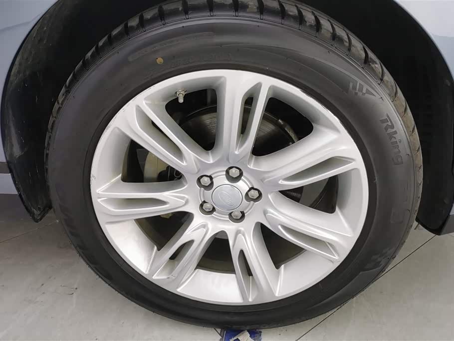 Land Rover Range Rover Star Pulse