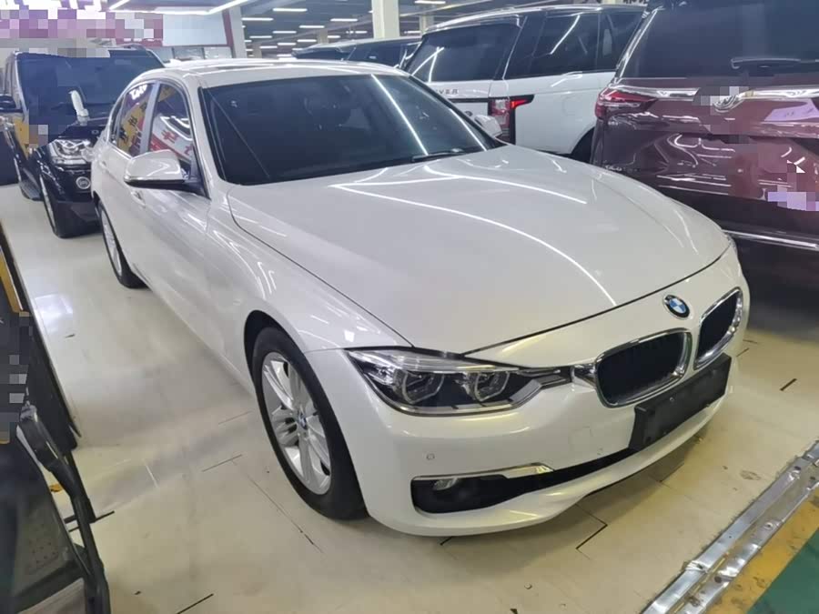 BMW 3 Series 2016, фото 21