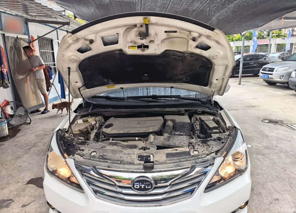 BYD G5, 2015 20