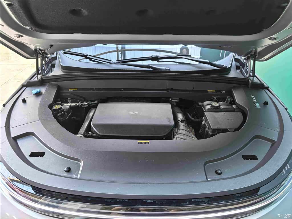 Li Auto L7, 2025 7