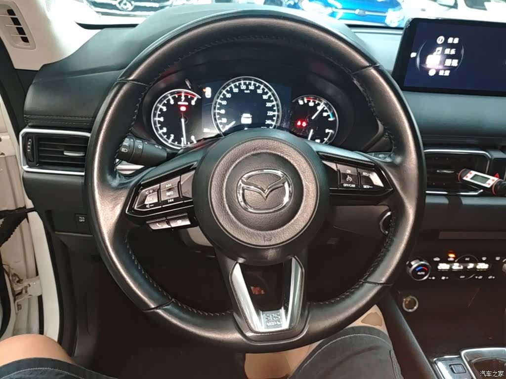 Mazda CX-5, 2022 11
