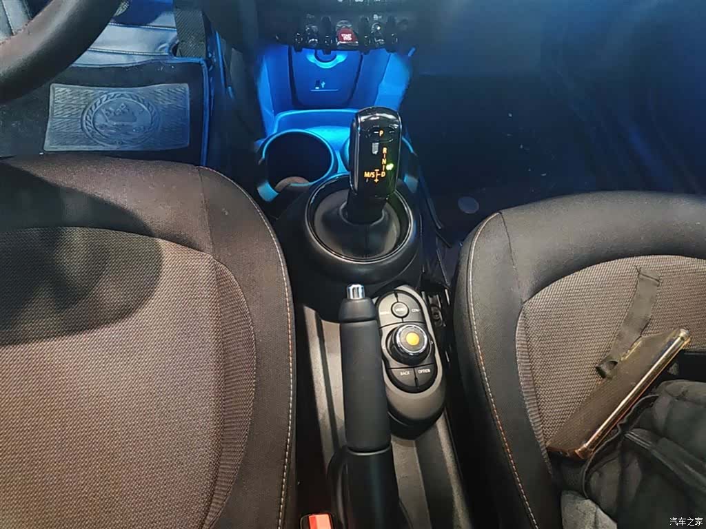 Mini ONE, 2024 14