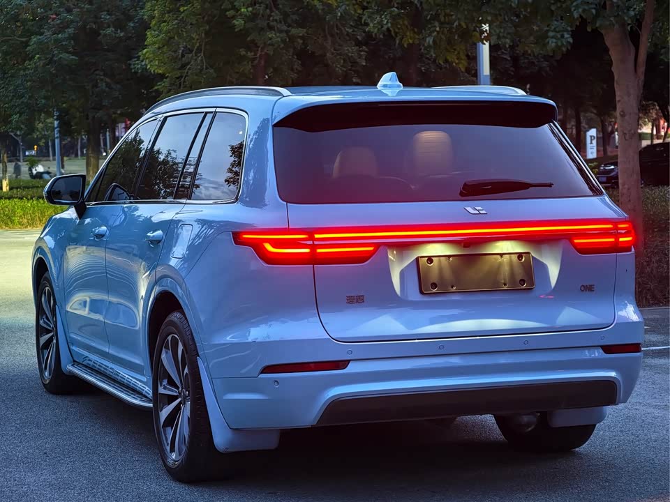 Li Auto Ideal ONE