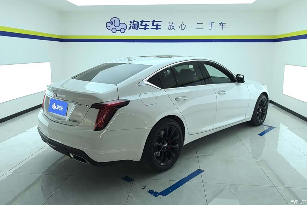 Cadillac CT5, 2023 3