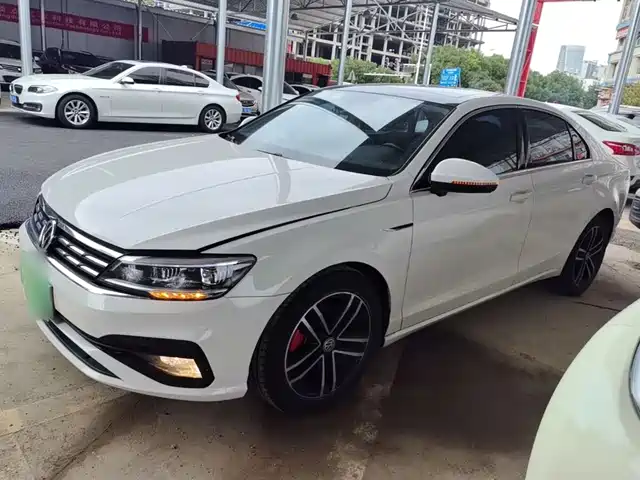 Volkswagen Lamando 2020 — купить из Китая под заказ