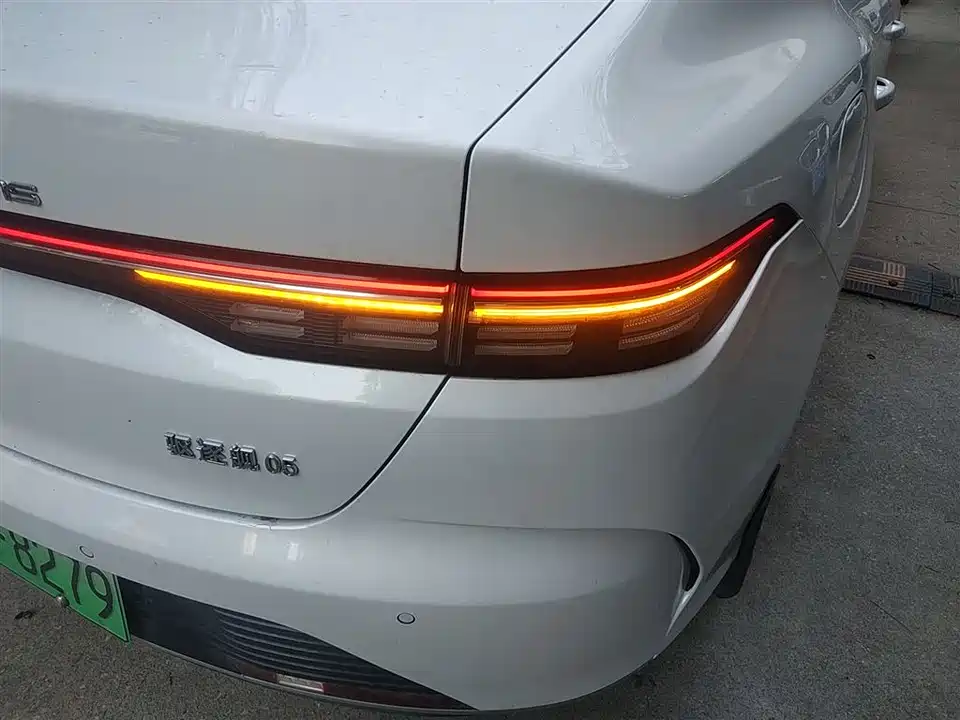 BYD Destroyer 05 BYD Destroyer 05