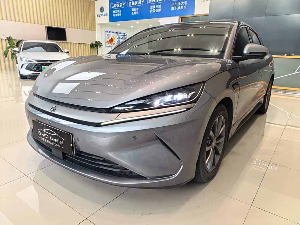 BYD Qin L
