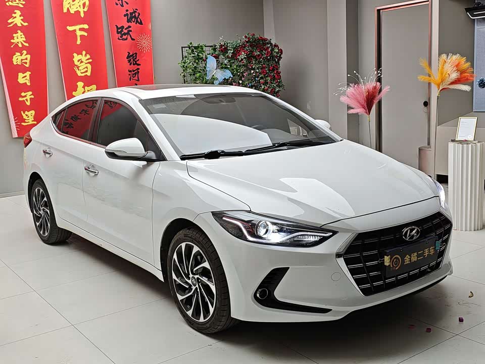 Hyundai Lead