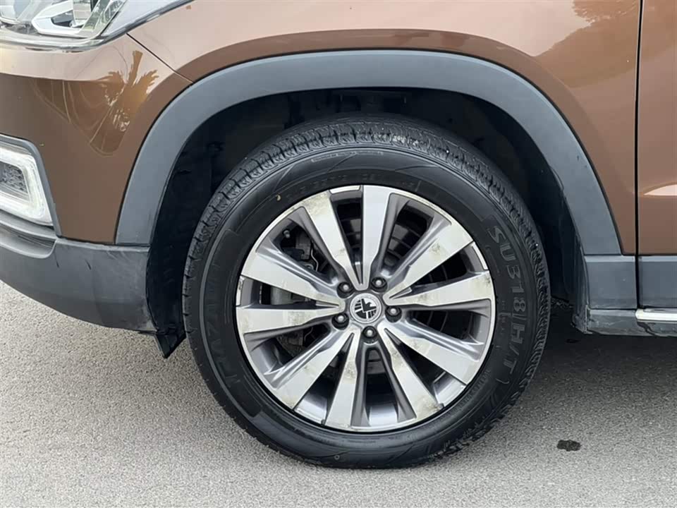 Changan CS95