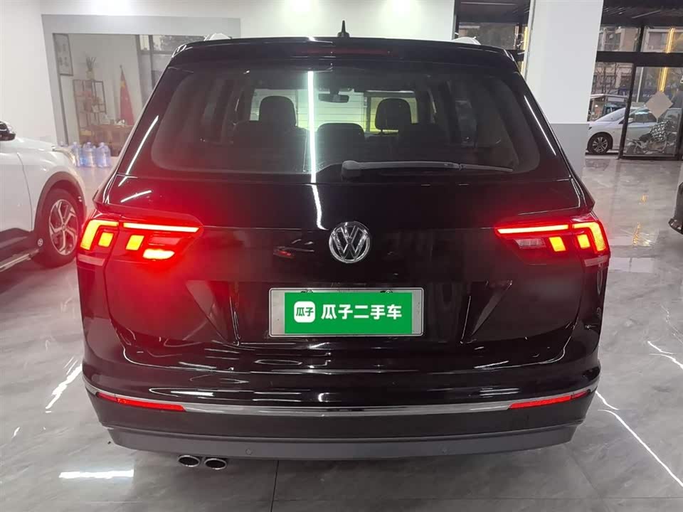 Volkswagen Tiguan L