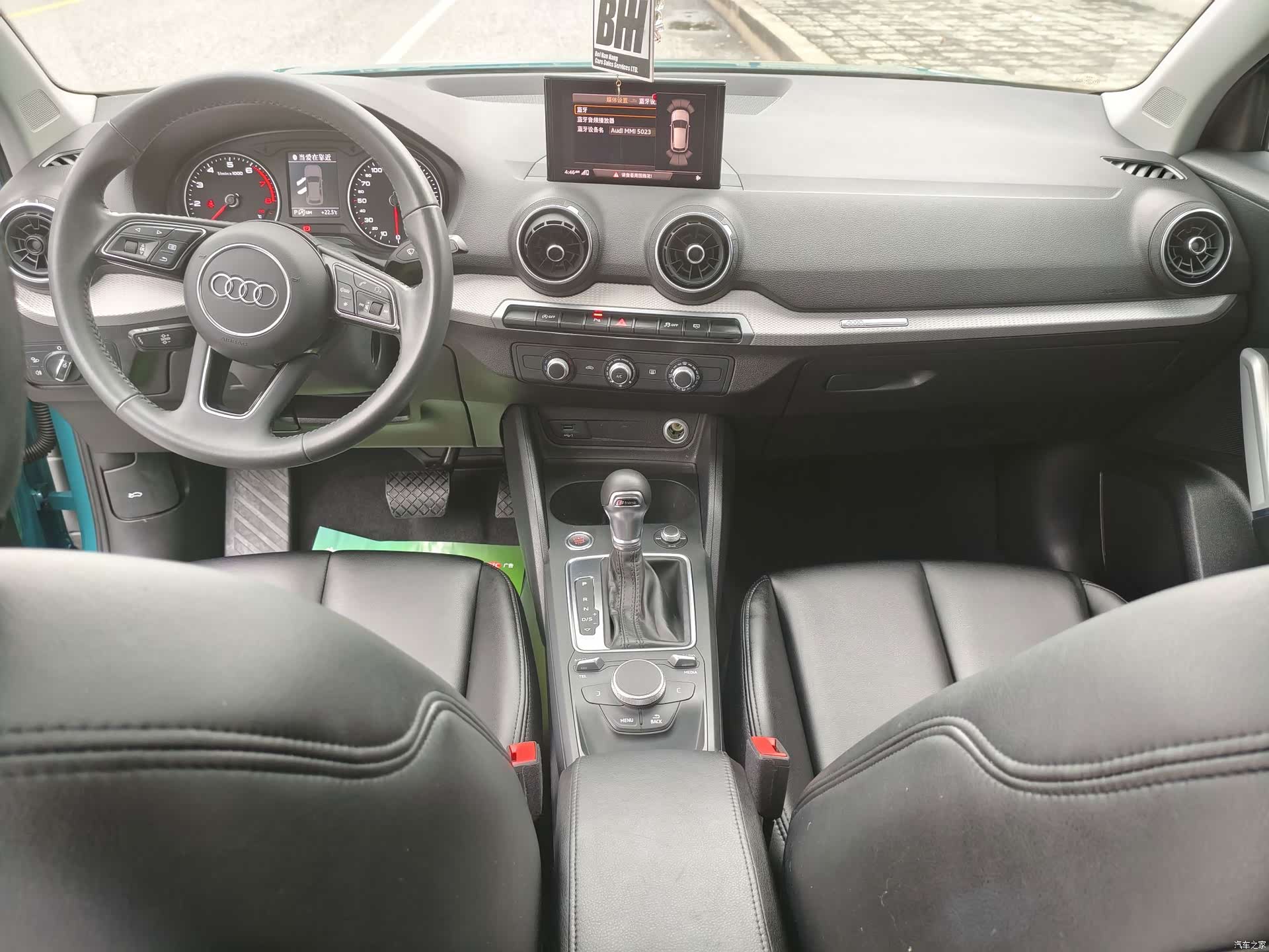 Audi Q2L, 2021 9