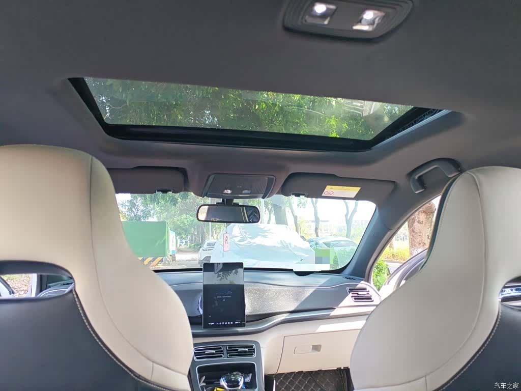 BYD Qin, 2022 9