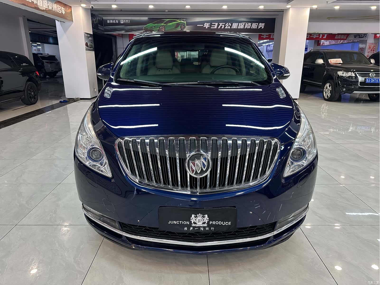 Buick GL8, 2012 2