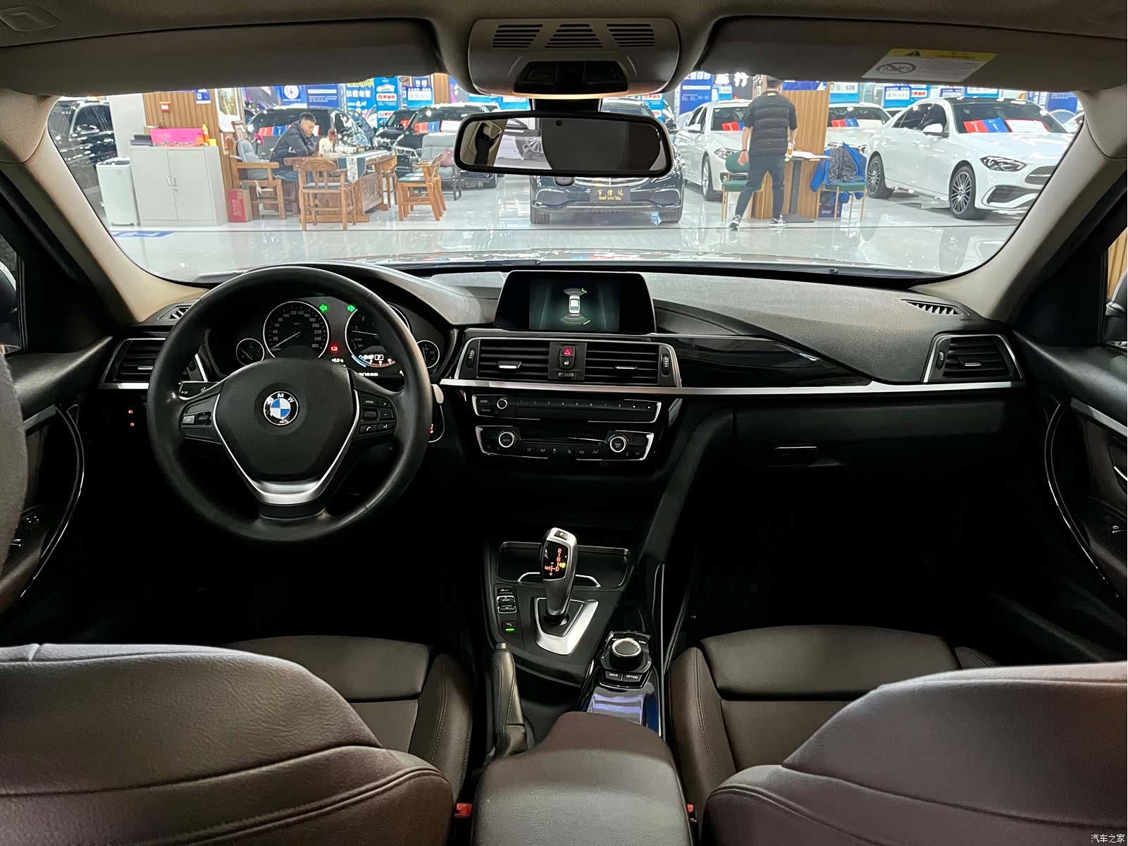 BMW 3 Series, 2017 11