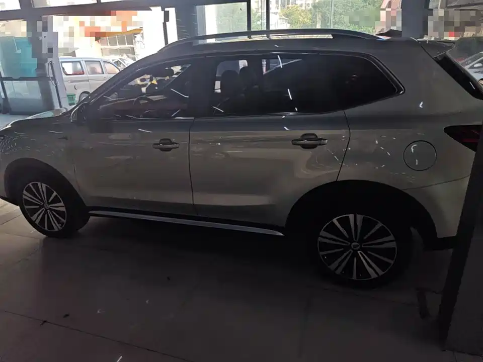 Roewe RX5 New energy