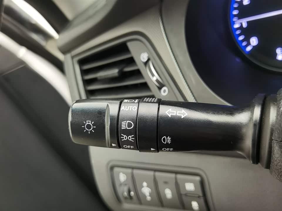 Hyundai Name picture